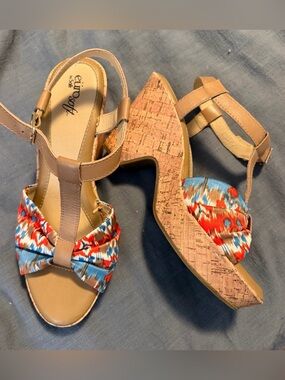 EuroSoft Tan Wedge Sandals with Red & Blue Bow Accent